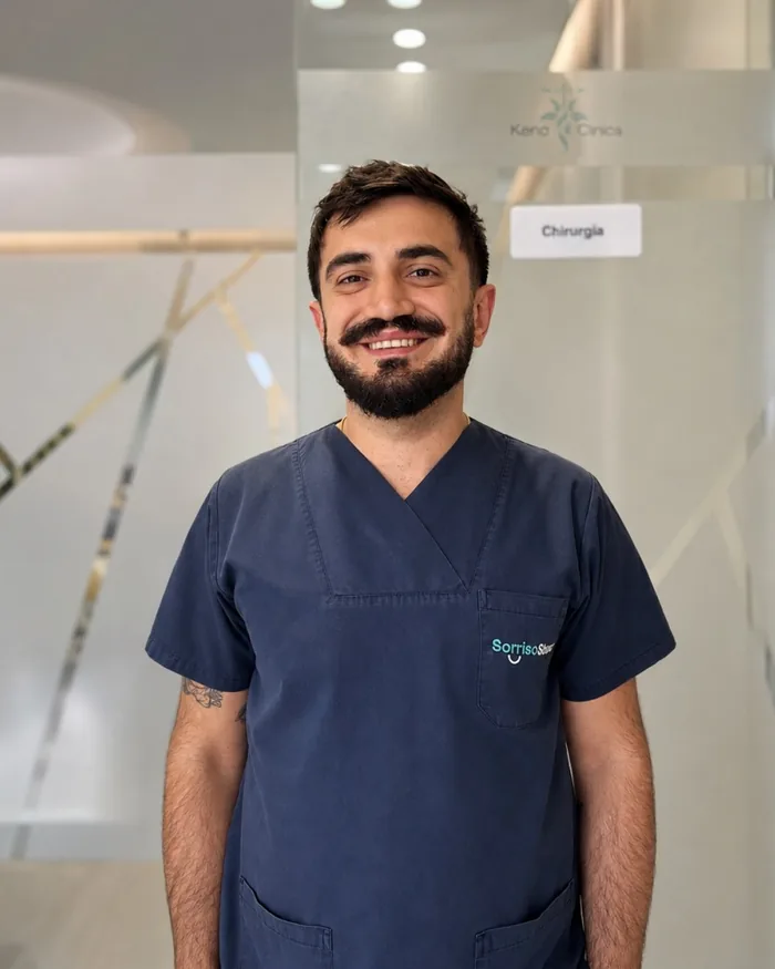 Dott. Andi N., Chirurgia orale - Sorriso Sicuro